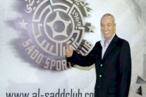 السد يبدأ قريباً مفاوضات لتمديد عقد مدربه البرتغالي فيريرا