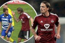 معاقبة لاعب هولندي بسبب إشارته بـ 