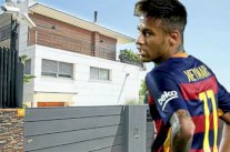 الشركة المالكة لحقوق نيمار تطالب بتفتيش منزله في برشلونة