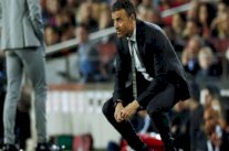 إدارة برشلونة تعتذر عن إهانة لويس إنريكي لأحد الصحفيين!