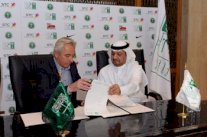 رسمياً.. مارفيك يوقع عقده الجديد مع الاتحاد السعودي