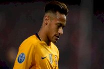 يويول يدافع عن نيمار ومتفائل بمستقبل برشلونة 