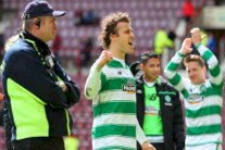 سلتيك يقترب أكثر من لقب الدوري الأسكتلندي الخامس توالياً