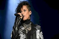 المغنية الأميركية كيز تحيي حفل نهائي دوري أبطال أوروبا