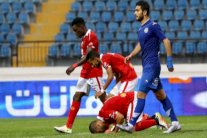 الأهلي يتجاوز سموحة بصعوبة والزمالك يستعيد توزانه