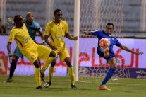 تعادل الفتح والقادسية في الدوري السعودي