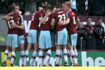 بيرنلي يعود إلى الدوري الإنكليزي الممتاز