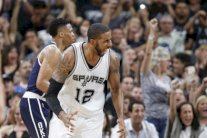 سبيرز يسحق أوكلاهوما في أولى مواجهات نصف نهائي الغربية