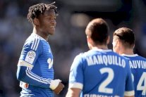 مرسيليا يهزم انجيه ويضمن استمراره في دوري الأضواء