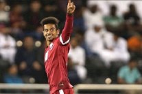 أكرم عفيف أول قطري في الدوري الإسباني مع فياريال