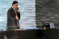 الفيفا يأسف لإساءة تفسير سكالا ويقبل استقالته