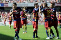 ثلاثية سواريز في غرناطة تبقي لقب الليغا في برشلونة 