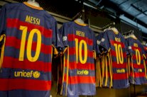 قميص برشلونة 