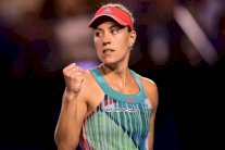 كيربر تستعيد المركز الثاني في تصنيف المحترفات