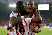 سندرلاند يضمن بقاءه ونيوكاسل ونوريتش سيتي إلى الدرجة الأولى