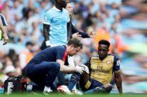 ويلباك مهدد بالغياب عن يورو 2016 بسبب إصابته بالركبة