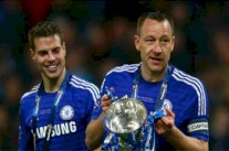 تشيلسي يعرض تمديد عقد تيري موسما واحدا