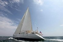 موسكو تعلن إفراج كوريا الشمالية عن مركب شراعي روسي