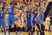 وستبروك ودورانت يسقطان ووريرز في نهائي