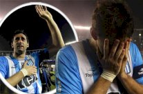 الأمير الأرجنتيني ميليتو يودع الملاعب بالدموع