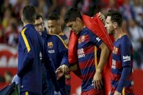 سواريز سيتواجد مع الأوروغواي في كوبا أميركا رغم الإصابة