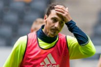 إبراهيموفيتش يصدم عشاق مان يونايتد بعد ودية السويد!