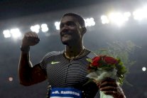 غاتلين يحقق أسرع توقيت في العام في 100م في لقاء يوجين