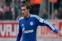 نيوشتادتر ينال الجنسية الروسية قبيل كأس أمم أوروبا