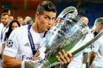 خاميس يطمئن جماهير ريال مدريد: باقٍ ولن أغادر البرنابيو!