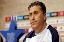 بورتو يقيل مدربه بيسيرو لسوء النتائج