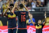 كولومبيا لحجز بطاقة ربع النهائي والولايات المتحدة لتفادي الخروج المبكر