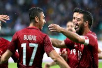 تركيا تطيح بسلوفينيا في عقر دارها تأهباً لكأس أمم أوروبا