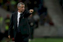  سانتوس يضع تجربته التدريبية الطويلة بتصرف البرتغال