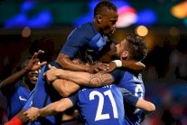 جيرو يقود فرنسا إلى فوز سهل على أسكتلندا