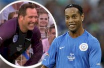 رونالدينيو يستعيد مع سيمان ذكريات هدف البرازيل التاريخي في إنكلترا‎