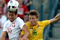 بولندا تختتم تحضيراتها لكأس أوروبا بتعادل