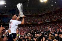 نادي إشبيلية يودع 