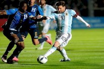 ميسي يملك فرصة للثأر من تشيلي