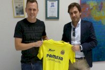 تشيرتشيف من ريال مدريد إلى فياريال لخمس سنوات