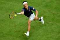  نيشيكوري بصعوبة إلى ثاني أدوار هاله