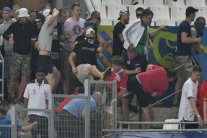  الصحف الفرنسية والبريطانية تصف أعمال العنف بـ