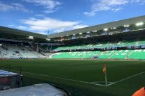 إخلاء ملعب مباراة البرتغال وايسلندا لفترة قصيرة 