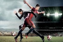 مارسيال وكين يشاركان رونالدو في إعلان نايكي الجديد 