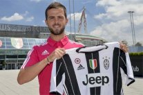 رسمياً : يوفنتوس يعلن ضمه لبيانيتش من روما