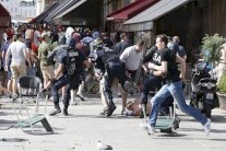 الويفا يهدد روسيا وإنكلترا بالاستبعاد في حال تجددت أعمال الشغب