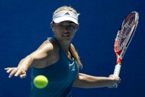 كيربر تفقد لقب دورة برمنغهام وتأهل كيز وستريكوفا 