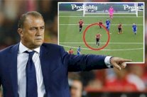 مدرب تركيا يبرىء مدافعه من هدف كرواتيا بسبب 