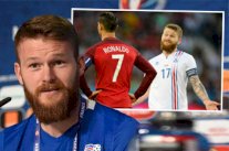 قائد المنتخب الآيسلندي يُبرئ رونالدو من تهمة الغرور والإهانة