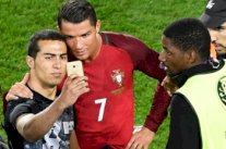 رونالدو يلتقط 