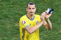 إبراهيموفيتش: سأظل فخوراً بكل ما قدَّمته للسويد